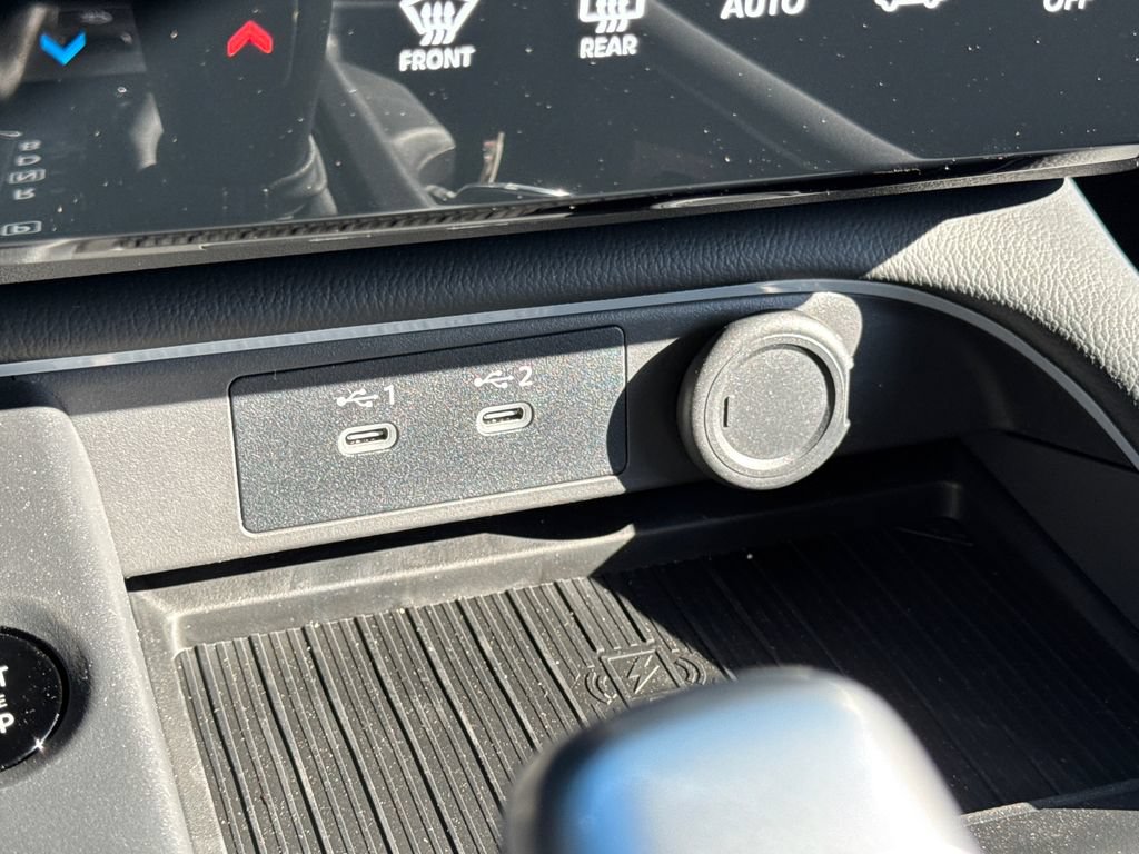 New 2026 Nissan Sentra SV w/ SV Convenience Package FWD image 25