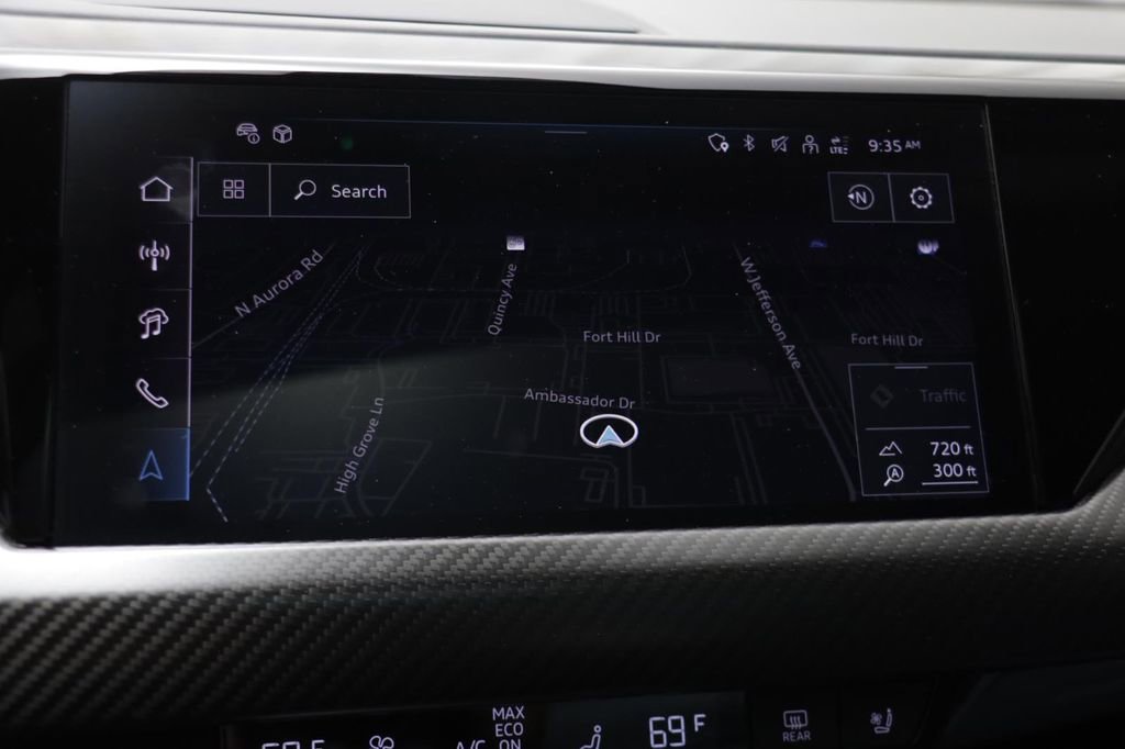 Used 2024 Audi e-tron GT Prestige AWD/4WD image 10