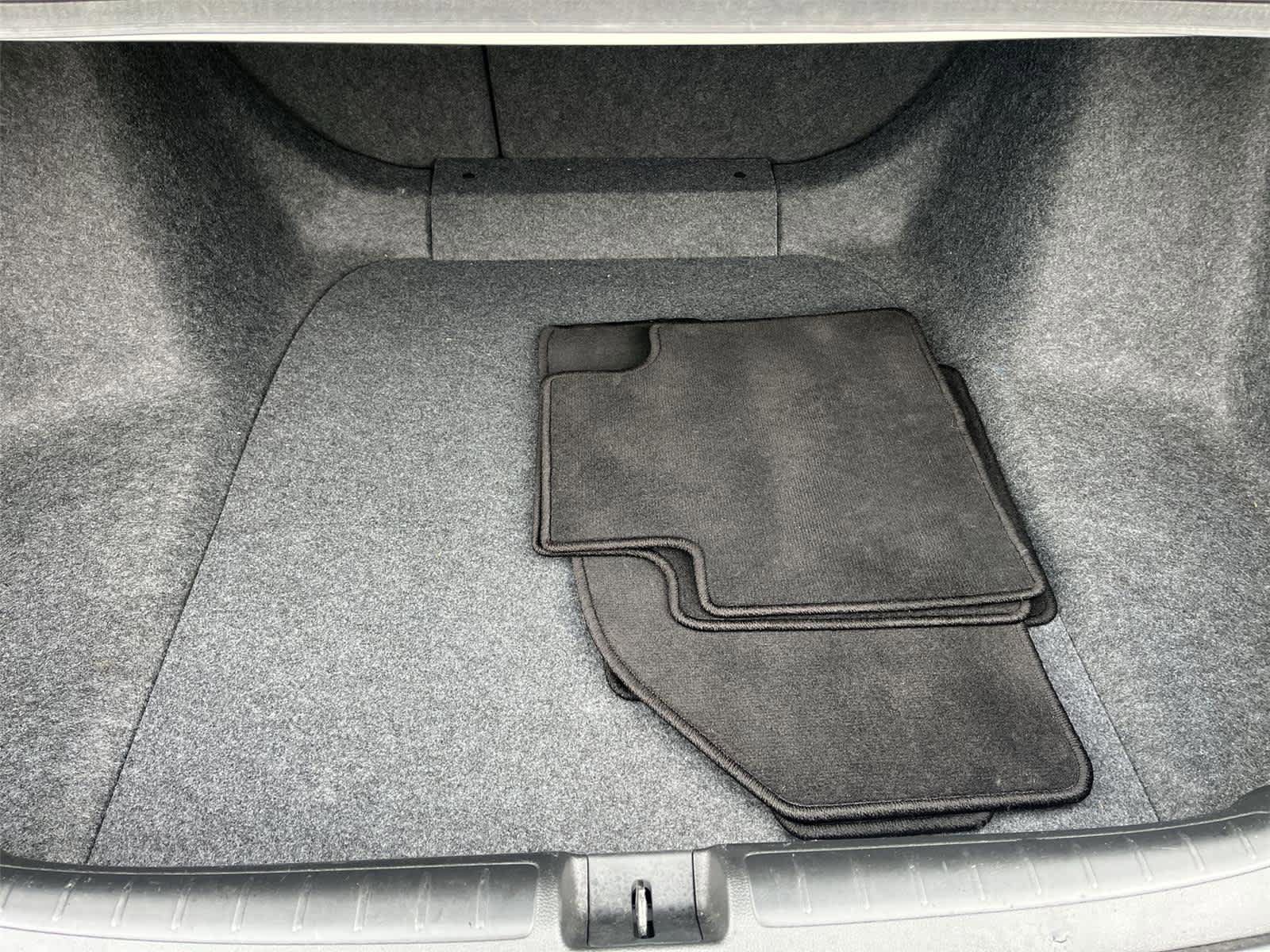 Used 2019 Honda Accord EX-L image 18