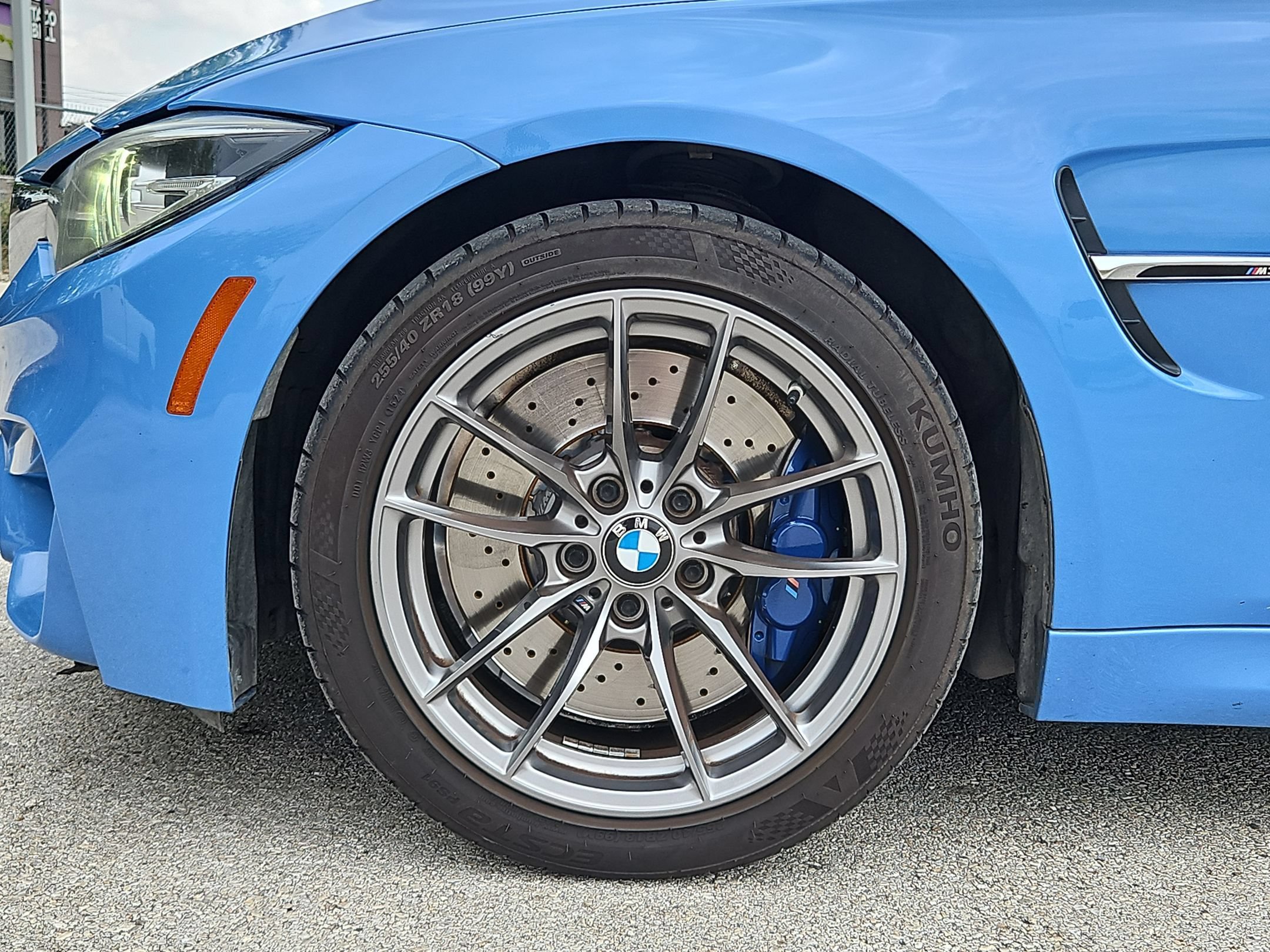 Used 2018 BMW M3 RWD image 31