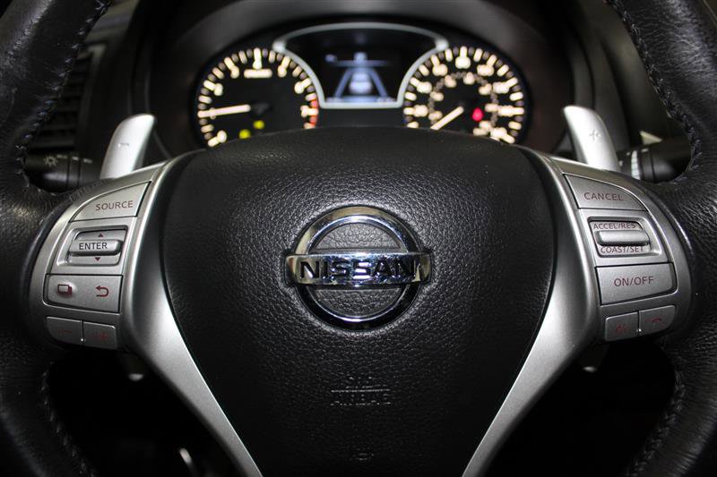 Used 2016 Nissan Altima 2.5 SR image 15