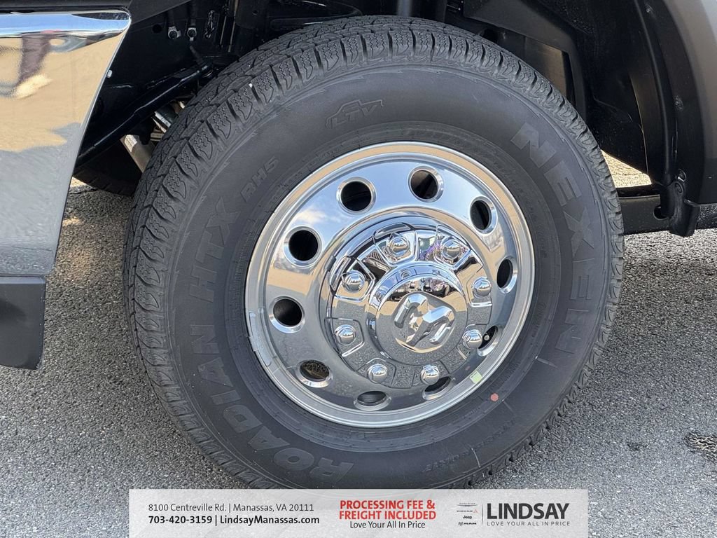 New 2026 RAM 3500 Big Horn AWD/4WD image 10
