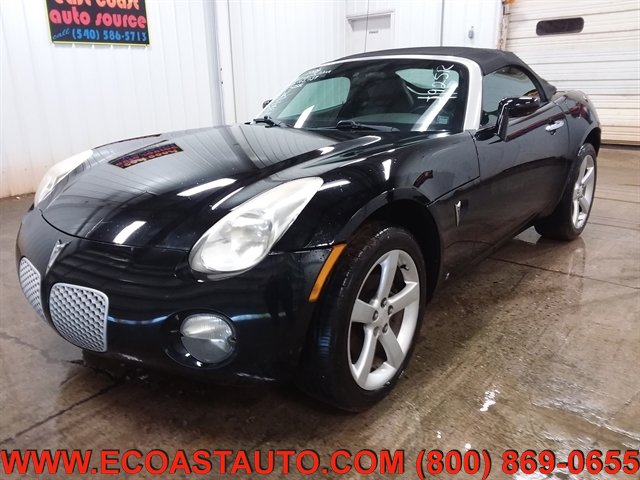 Used 2006 Pontiac Solstice Convertible w/ Premium Package RWD image 4