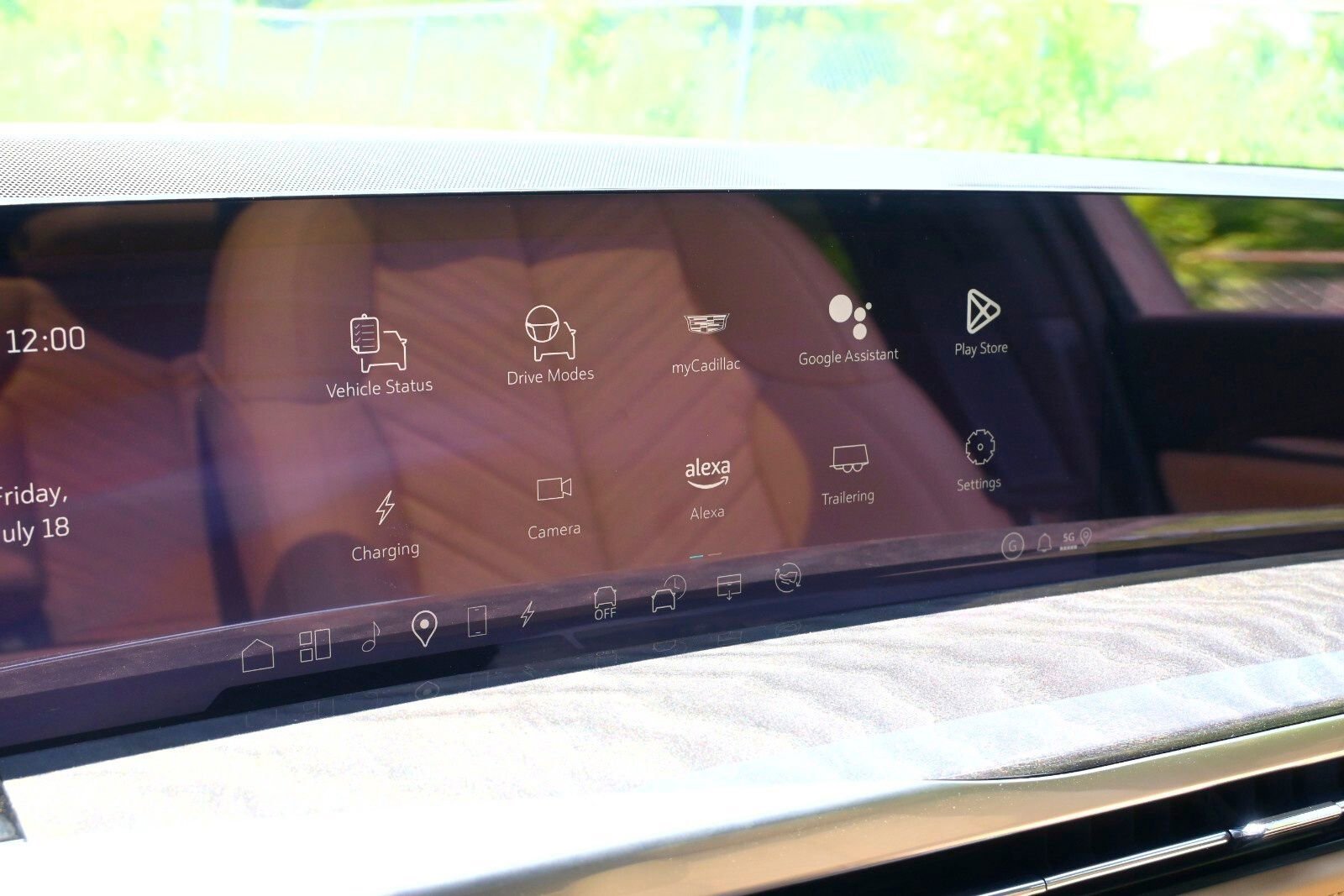 New 2025 Cadillac Escalade IQ Luxury 2 image 4