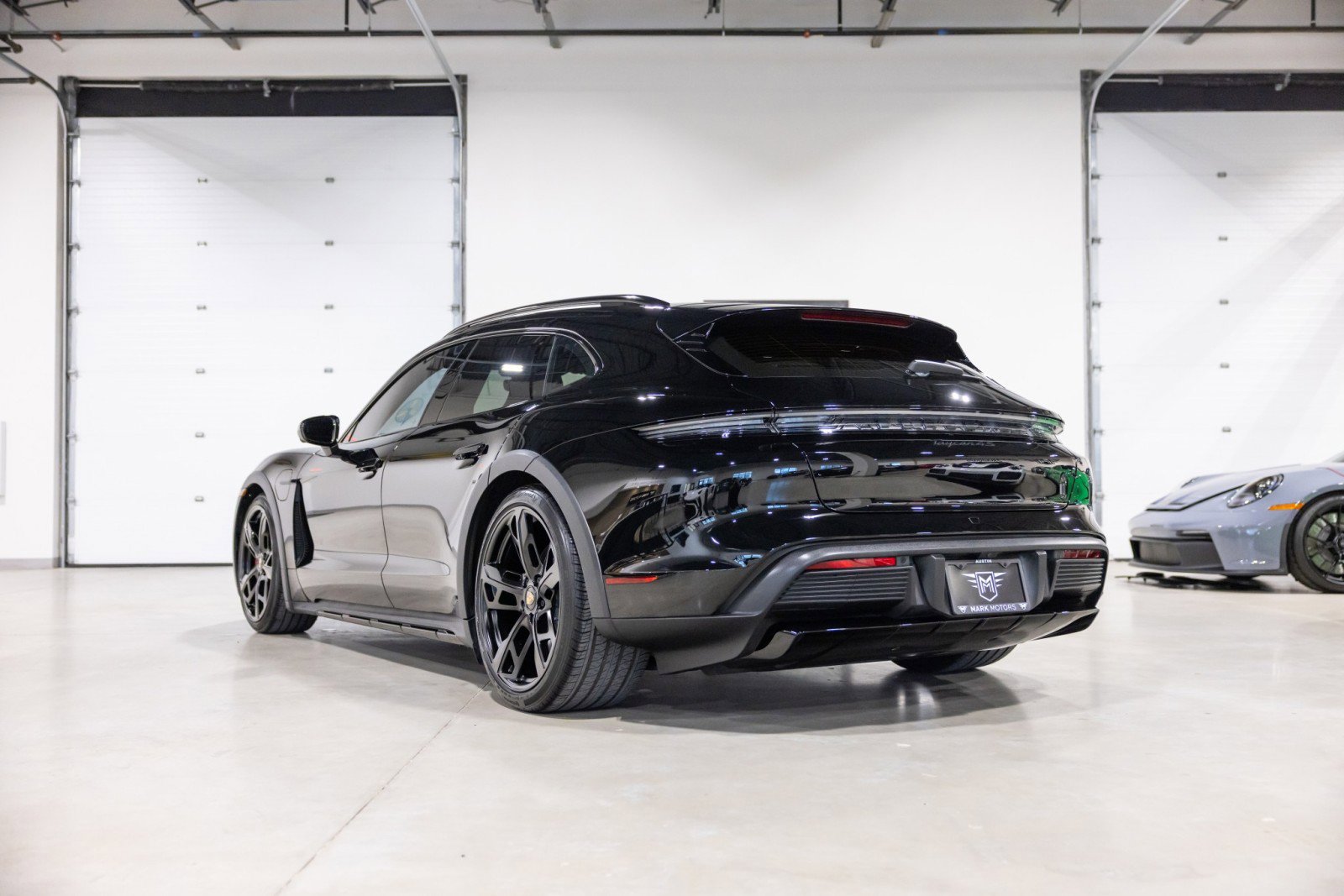 Used 2024 Porsche Taycan 4S image 6