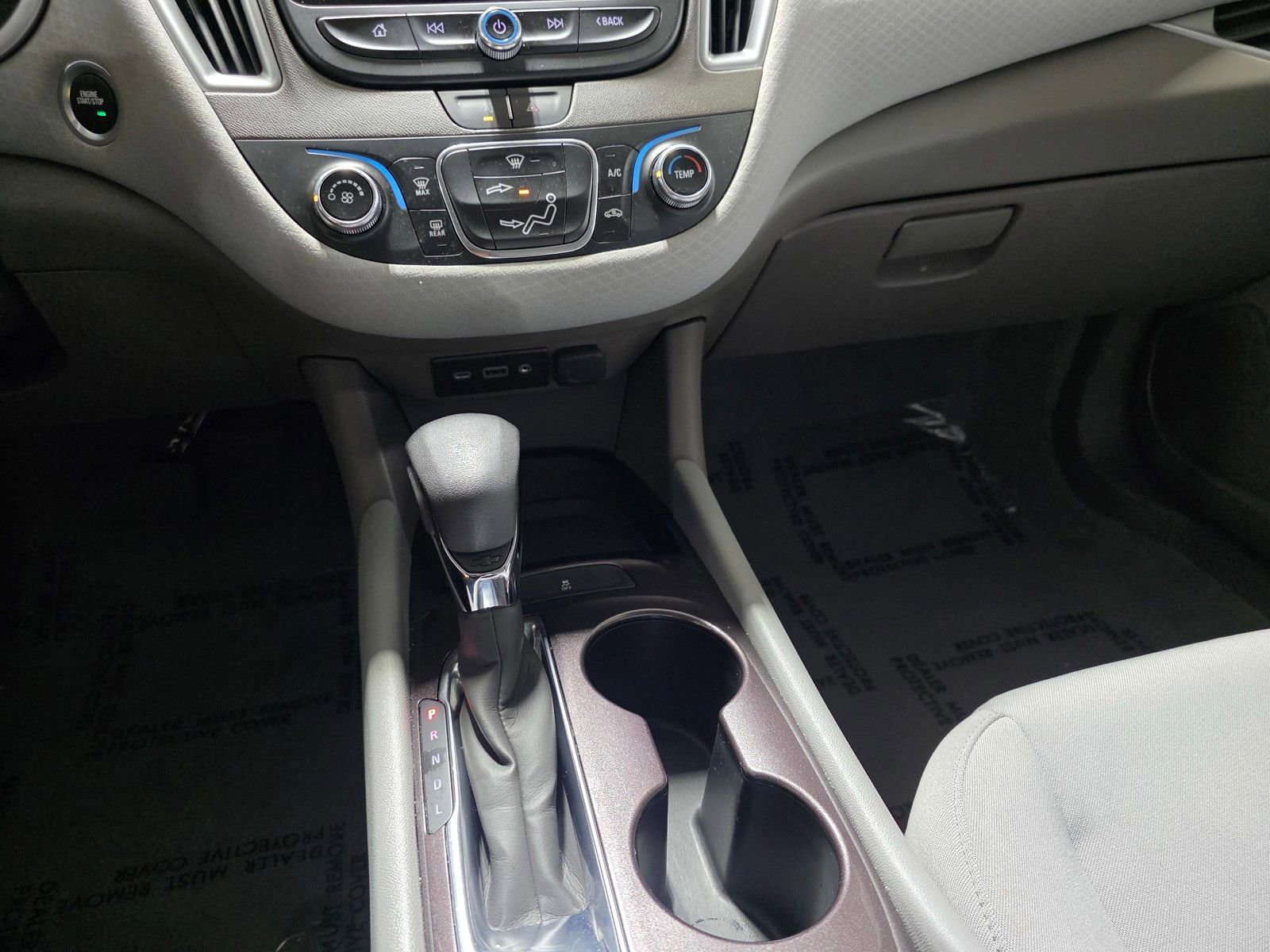 Used 2022 Chevrolet Malibu LS FWD image 27