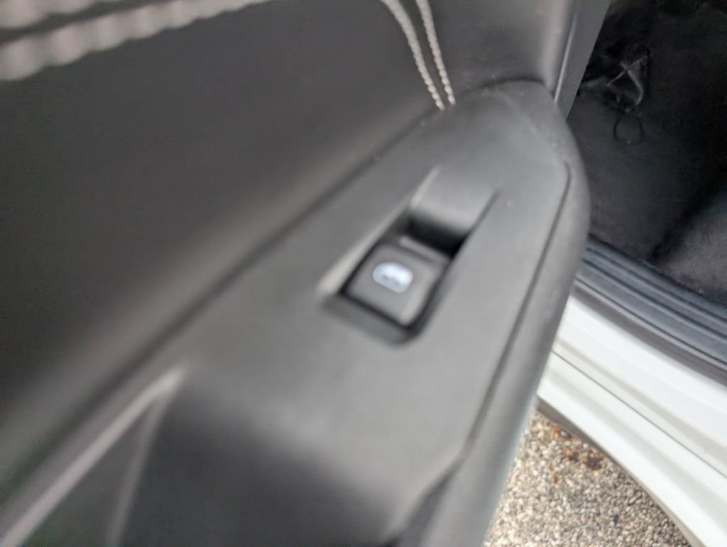 Used 2022 Jeep Compass High Altitude AWD/4WD image 11