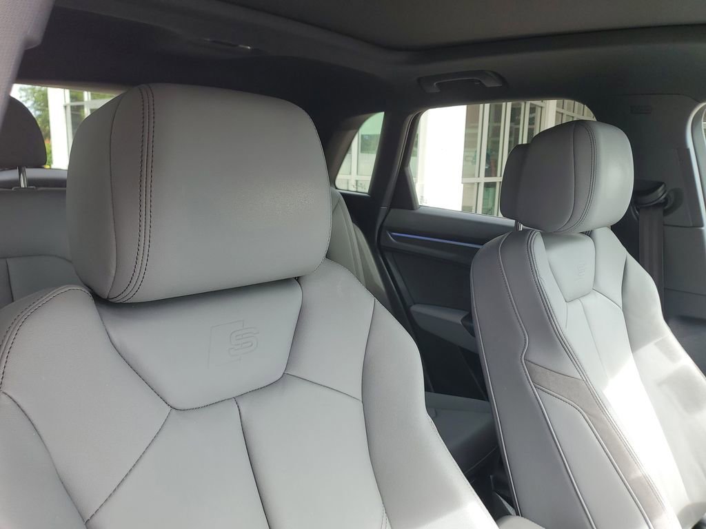 Used 2023 Audi Q3 2.0T Premium Plus image 24