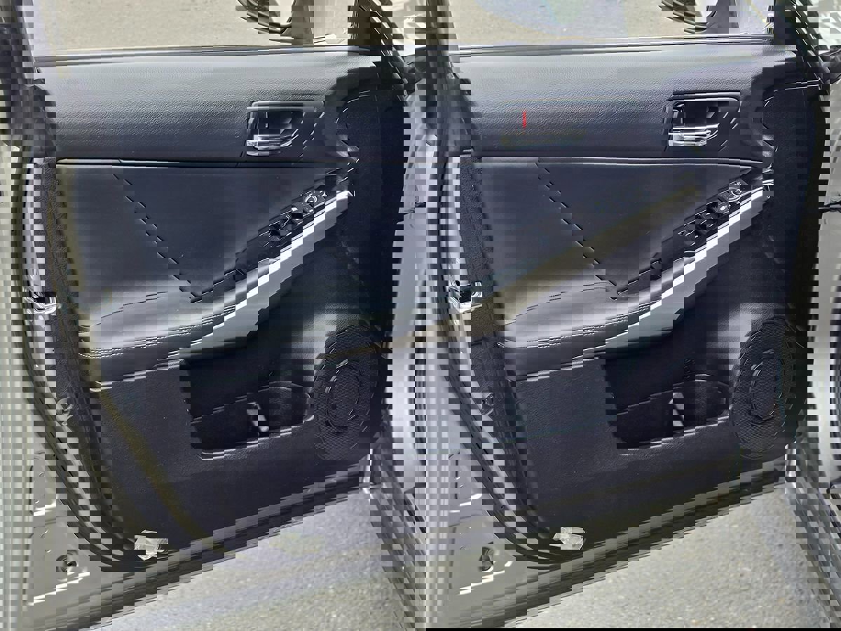 Used 2016 Lexus IS 200t image 21