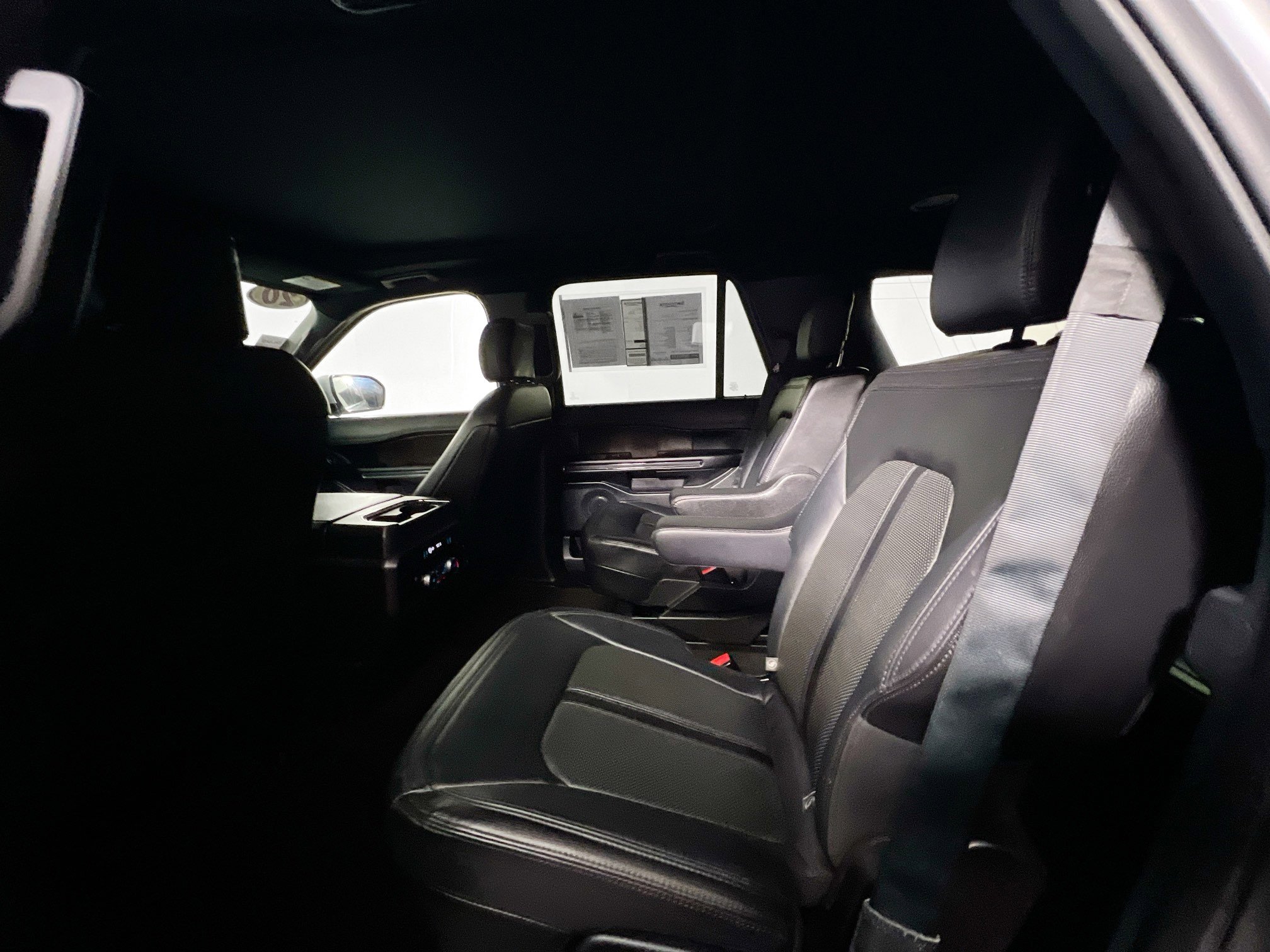 Used 2020 Ford Expedition Limited w/ Texas Edition Package AWD/4WD image 29