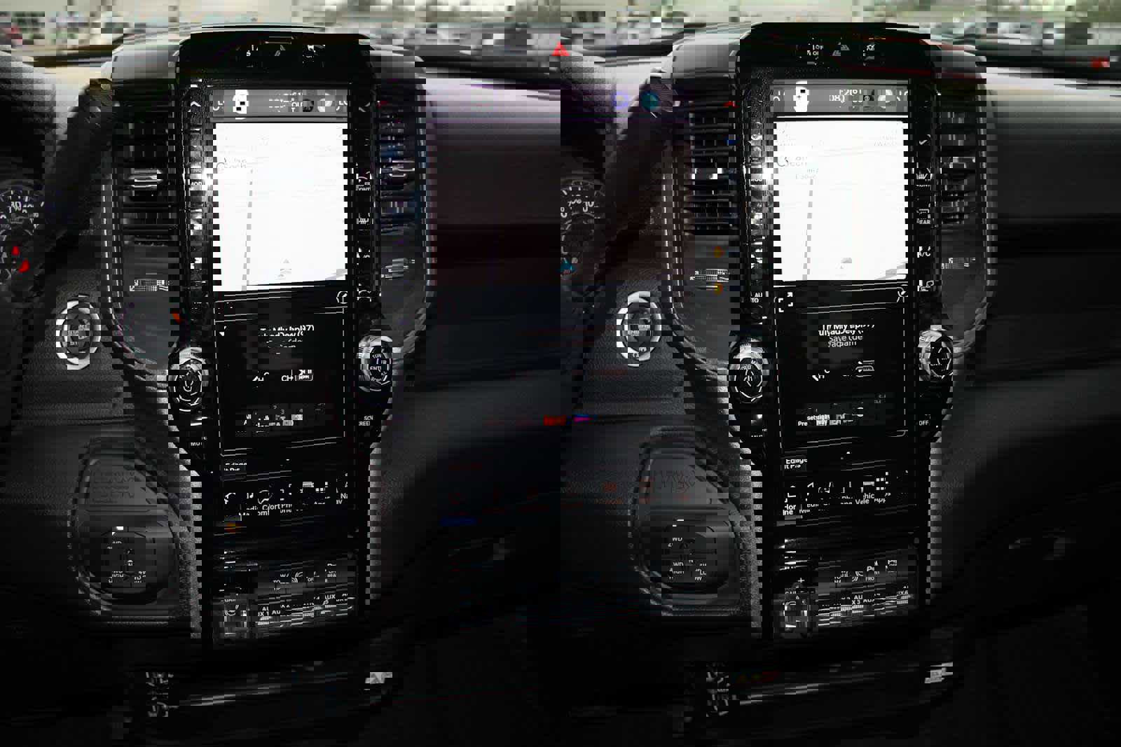 New 2025 RAM 3500 Tradesman image 24