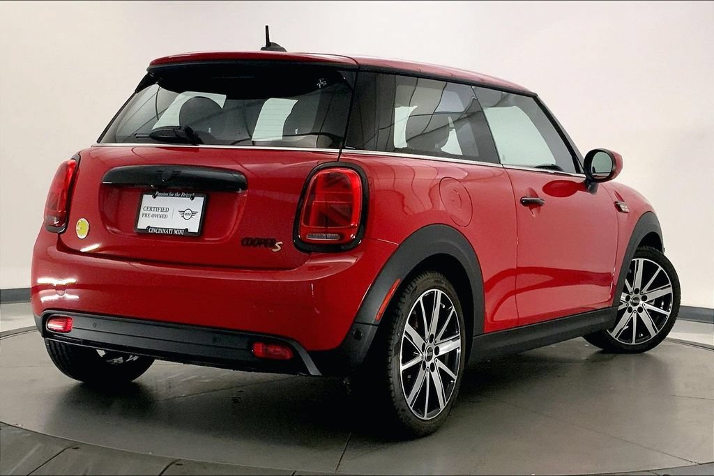 Used 2024 MINI Cooper SE FWD image 12