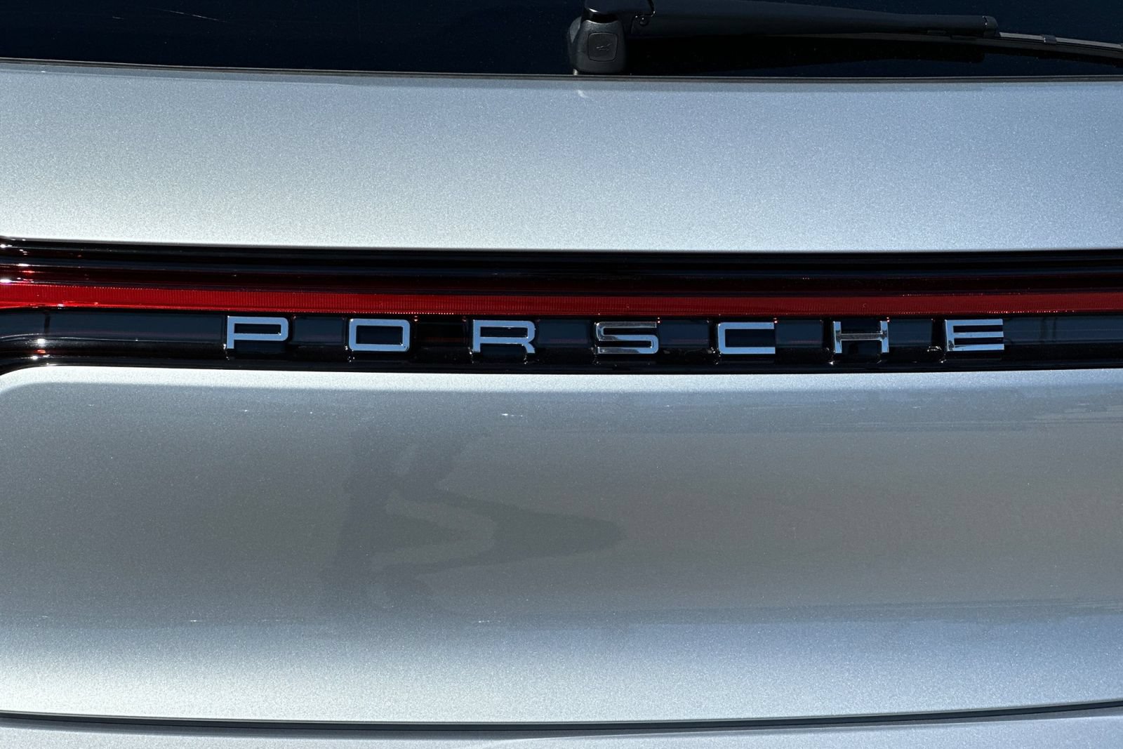 New 2026 Porsche Macan AWD/4WD image 39