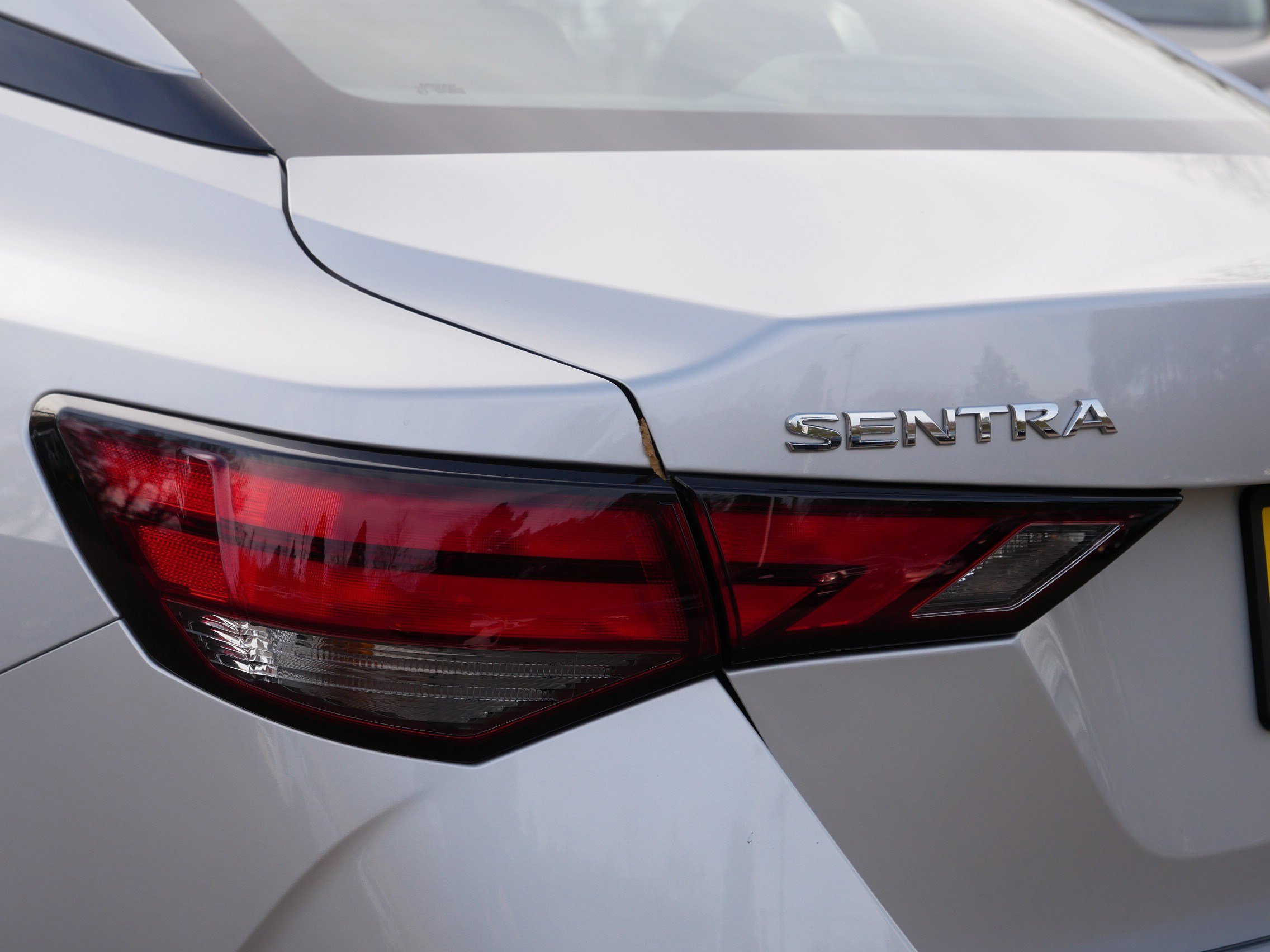 Certified 2021 Nissan Sentra SV image 17