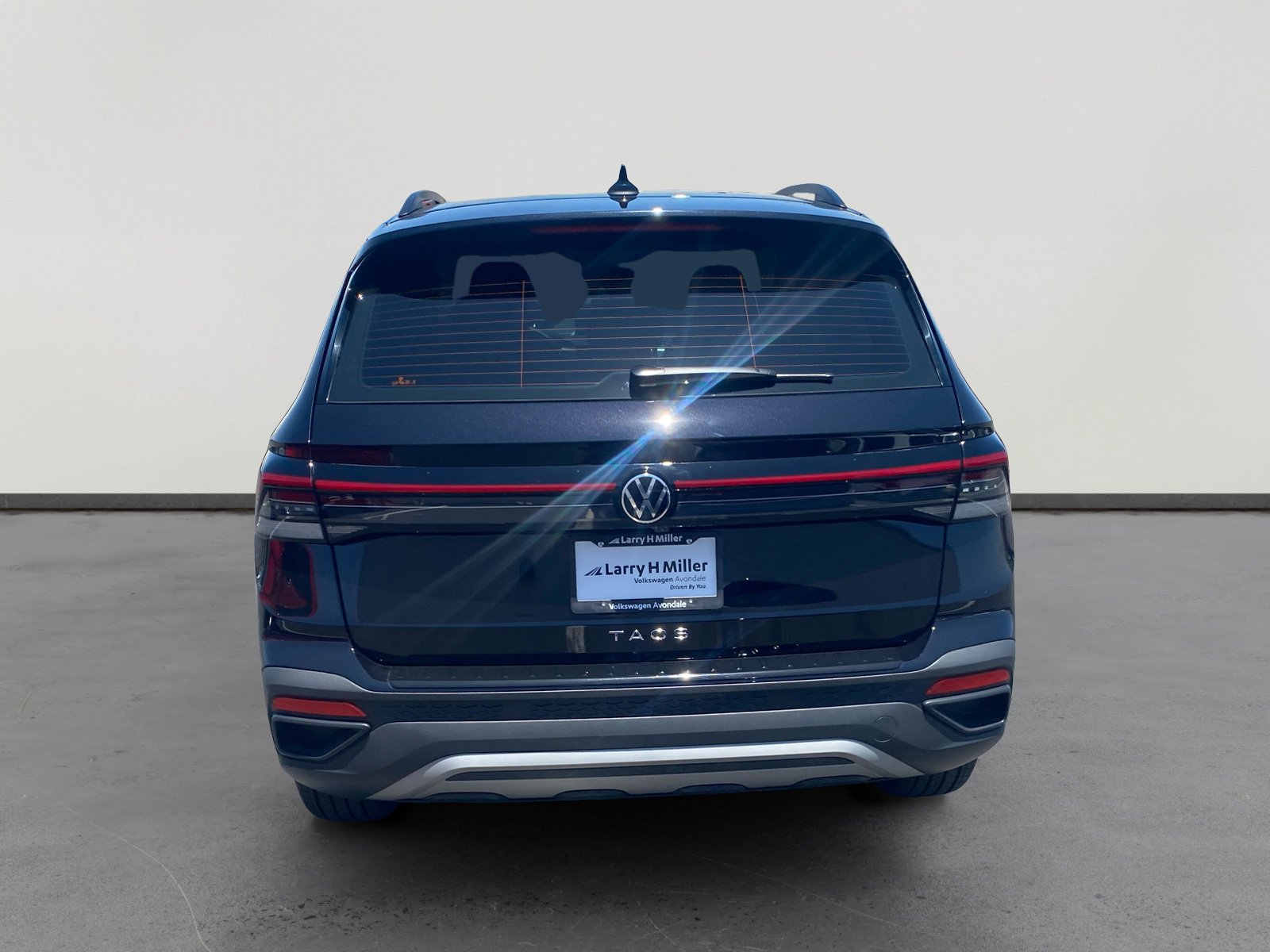 New 2025 Volkswagen Taos S image 4