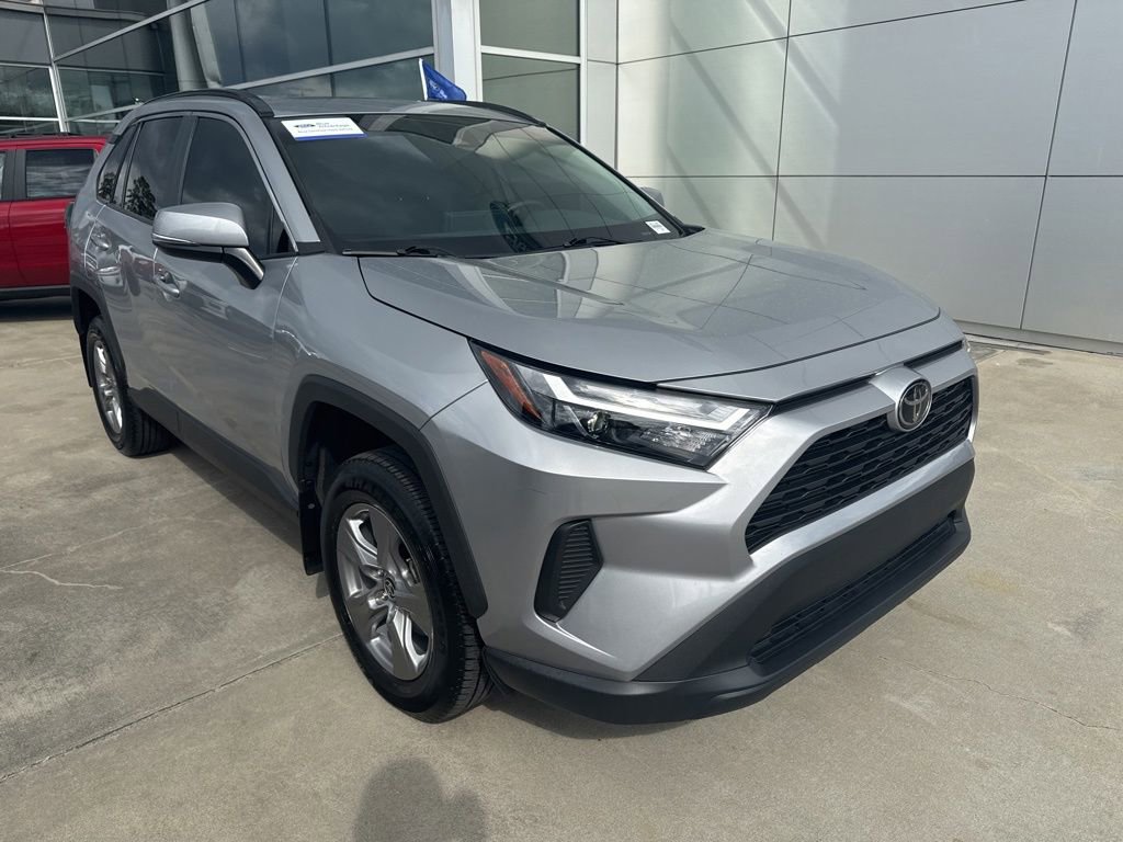 Used 2024 Toyota RAV4 XLE w/ Convenience Package image 1