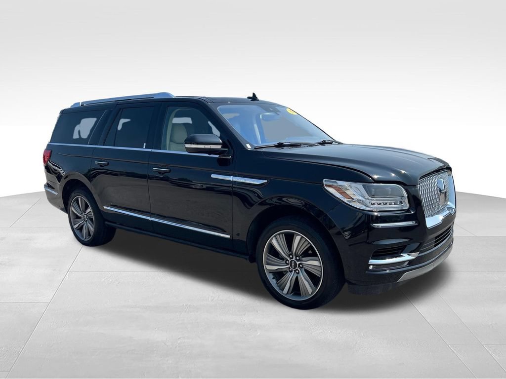 Used 2020 Lincoln Navigator L Reserve w/ Luxury Package AWD/4WD image 7