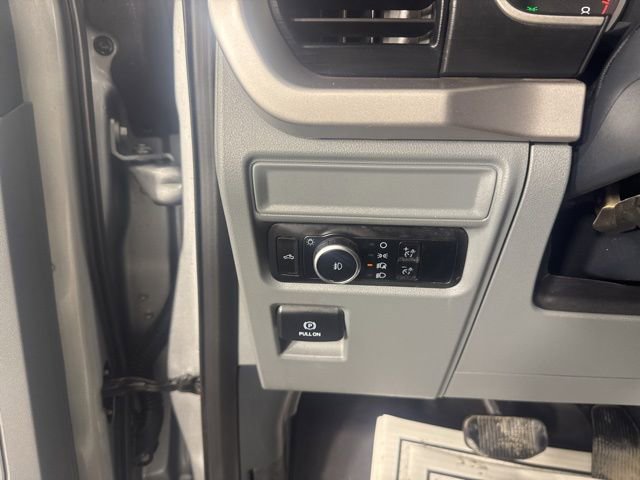 Used 2023 Ford F150 XLT image 28