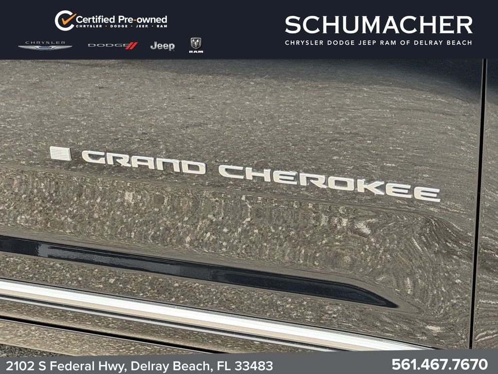 Certified 2023 Jeep Grand Cherokee Summit AWD/4WD image 10