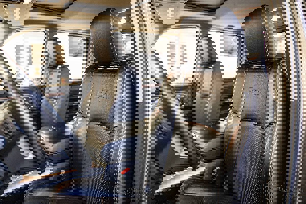 Used 2016 RAM 1500 Laramie w/ Convenience Group image 16