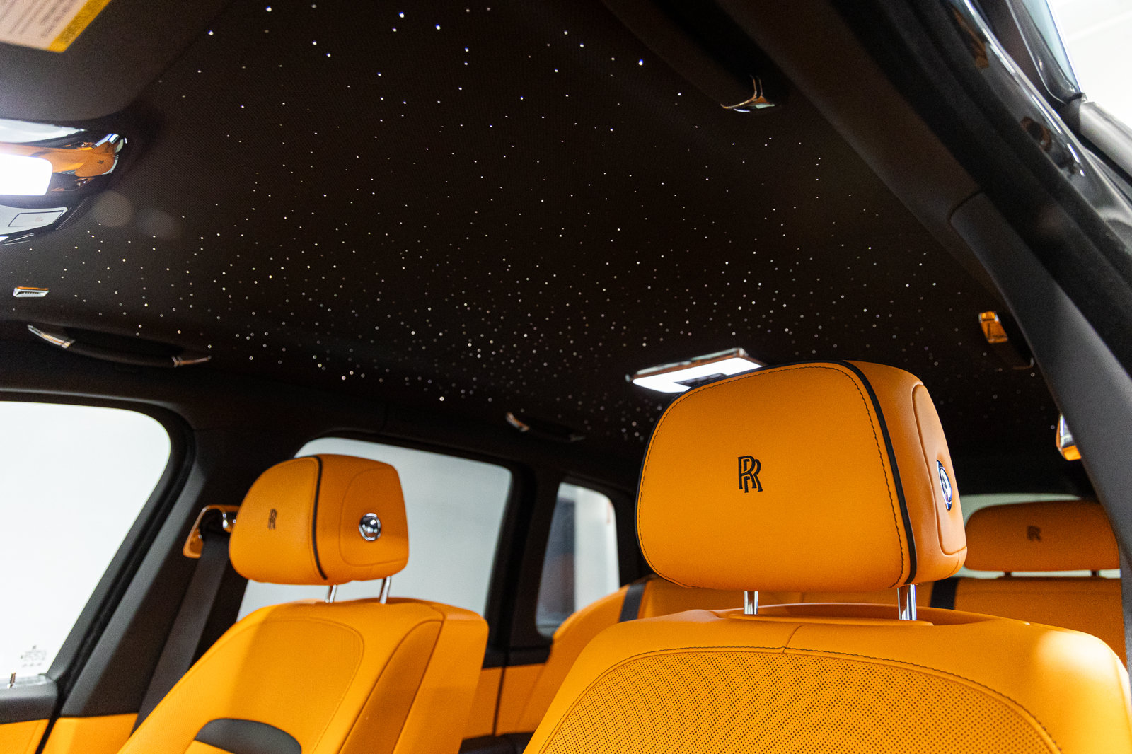 Certified 2024 Rolls-Royce Cullinan AWD/4WD image 42