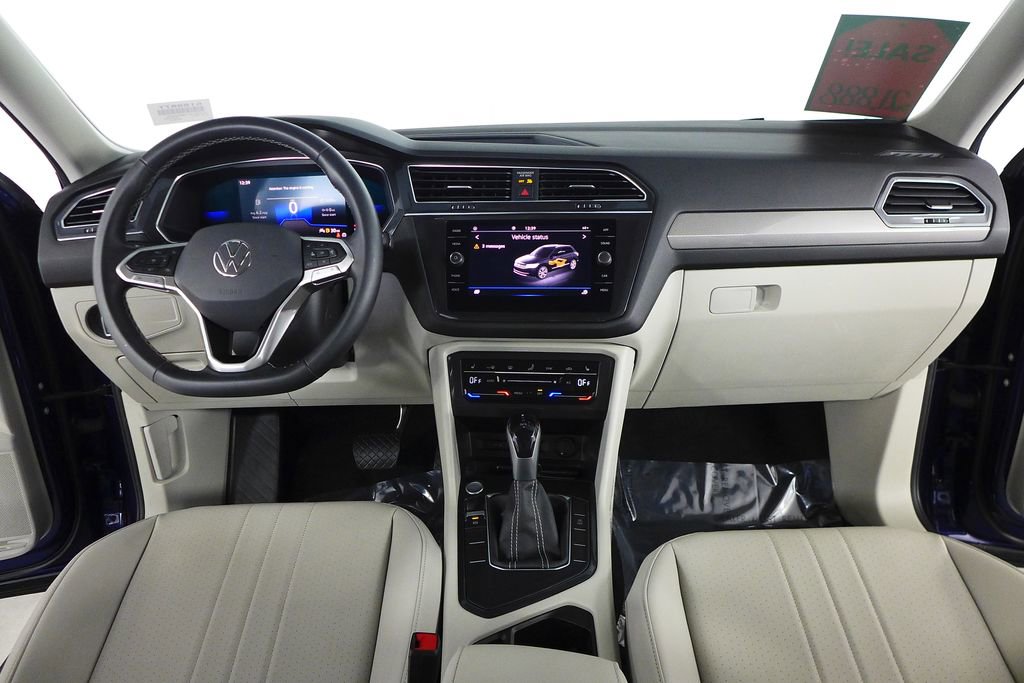 Used 2022 Volkswagen Tiguan SE image 22