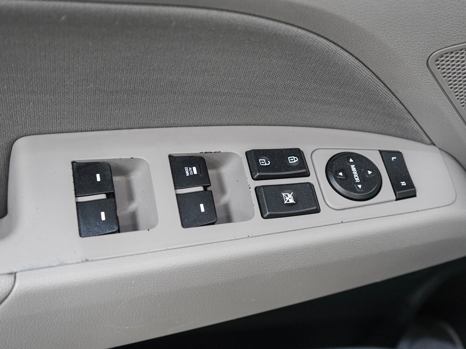 Used 2019 Hyundai Elantra SEL FWD image 19