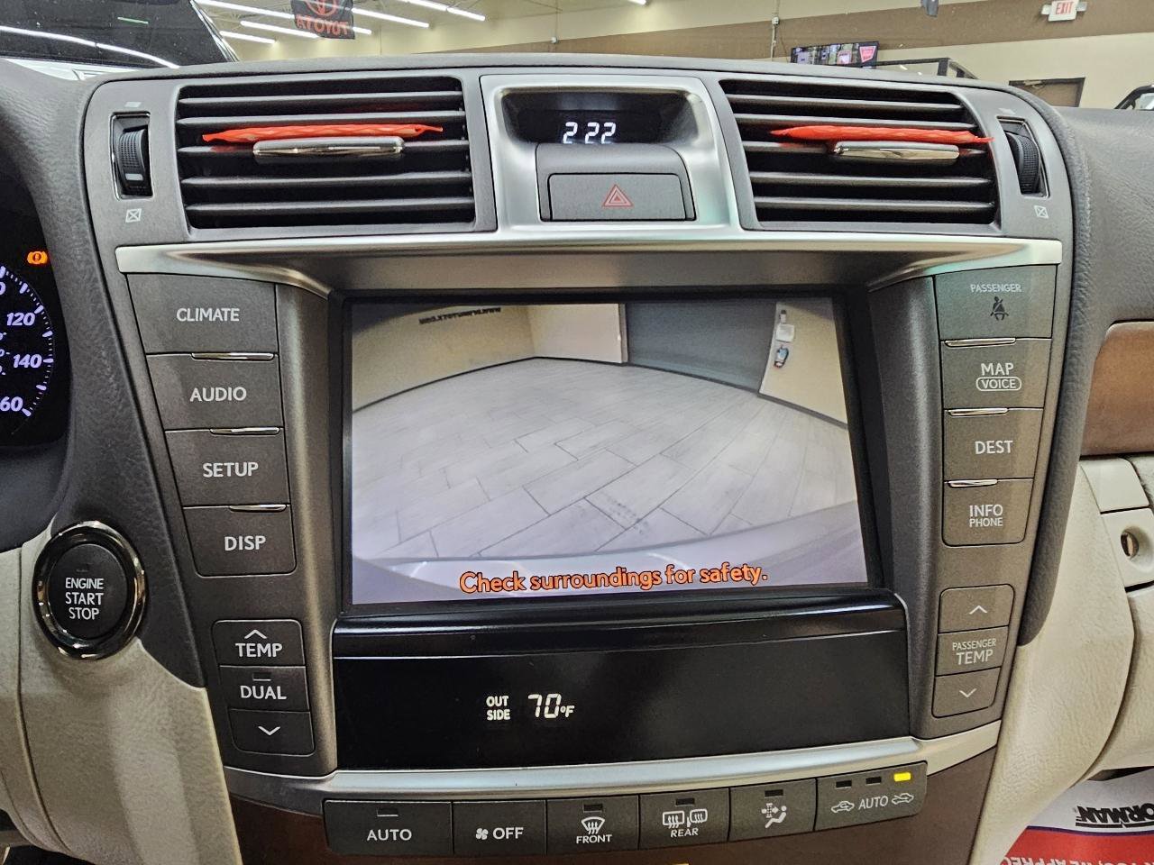 Used 2010 Lexus LS 460 Luxury image 32