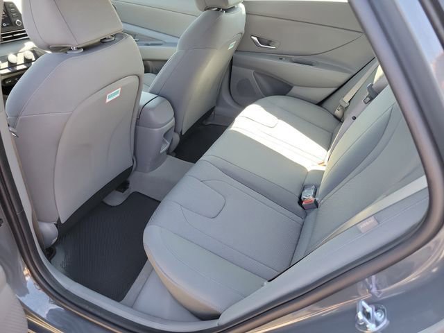 New 2026 Hyundai Elantra SE w/ Cargo Package image 18