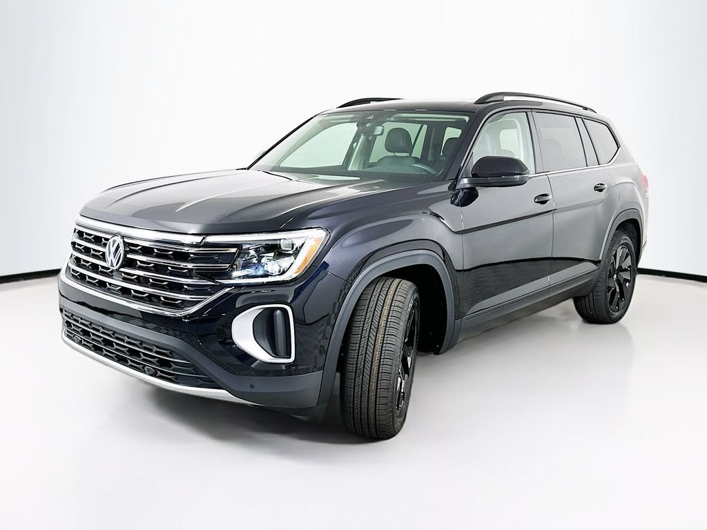 Used 2026 Volkswagen Atlas SE w/ Panoramic Sunroof Package