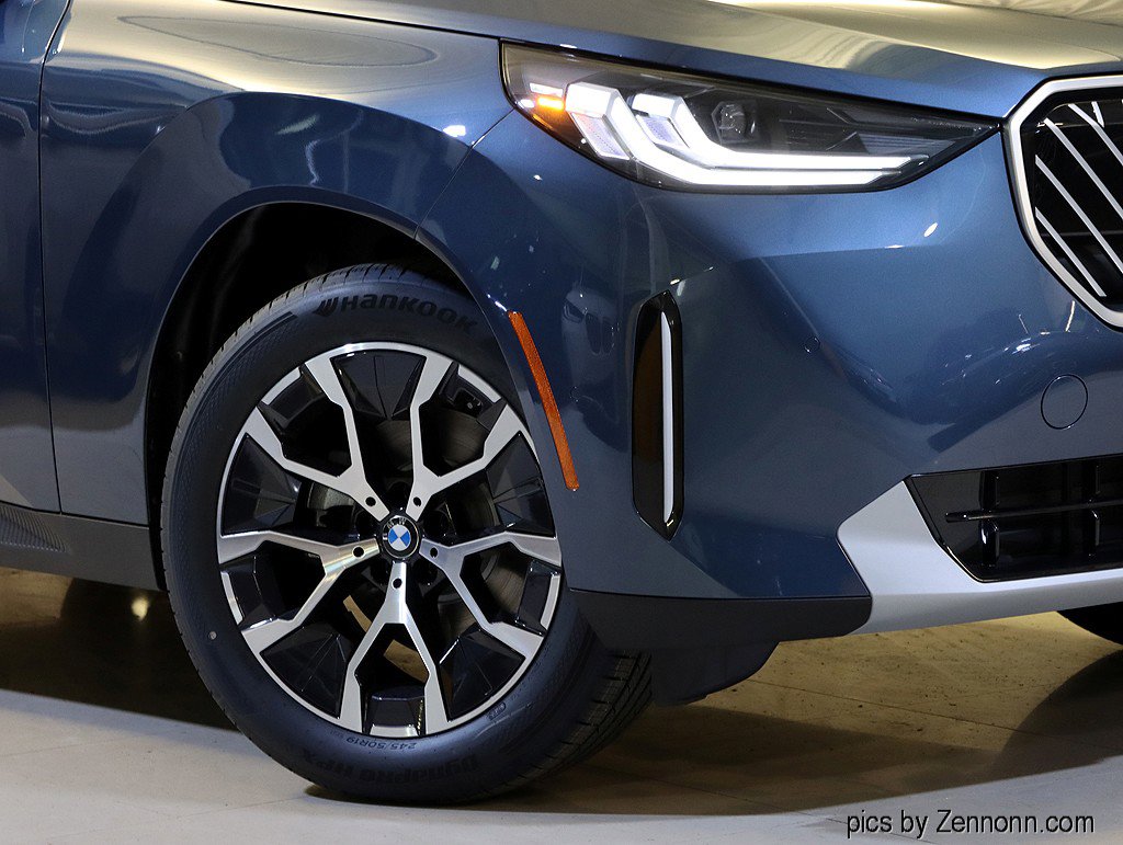 New 2026 BMW X3 xDrive30 w/ Convenience Package image 3