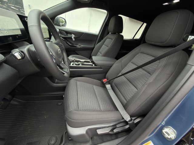 New 2026 Chevrolet Equinox LT w/ Midnight Edition FWD image 17