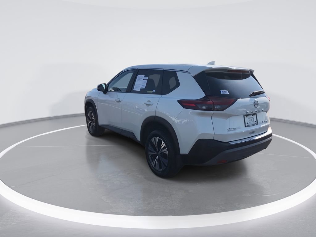 Used 2023 Nissan Rogue SV image 6