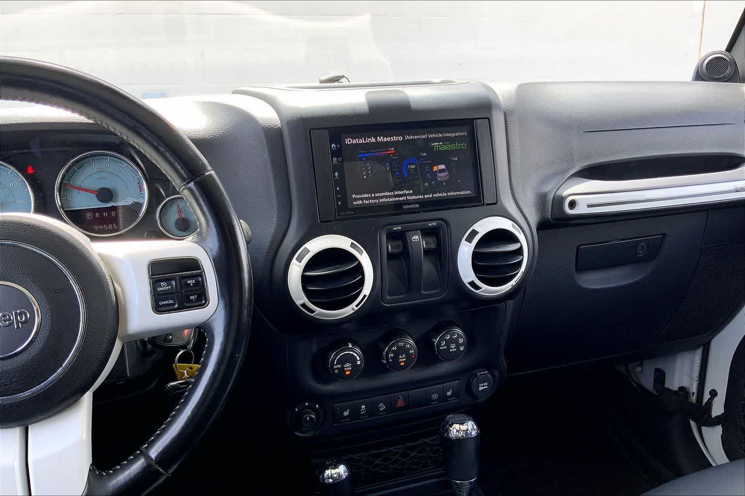 Used 2014 Jeep Wrangler Sahara AWD/4WD image 14