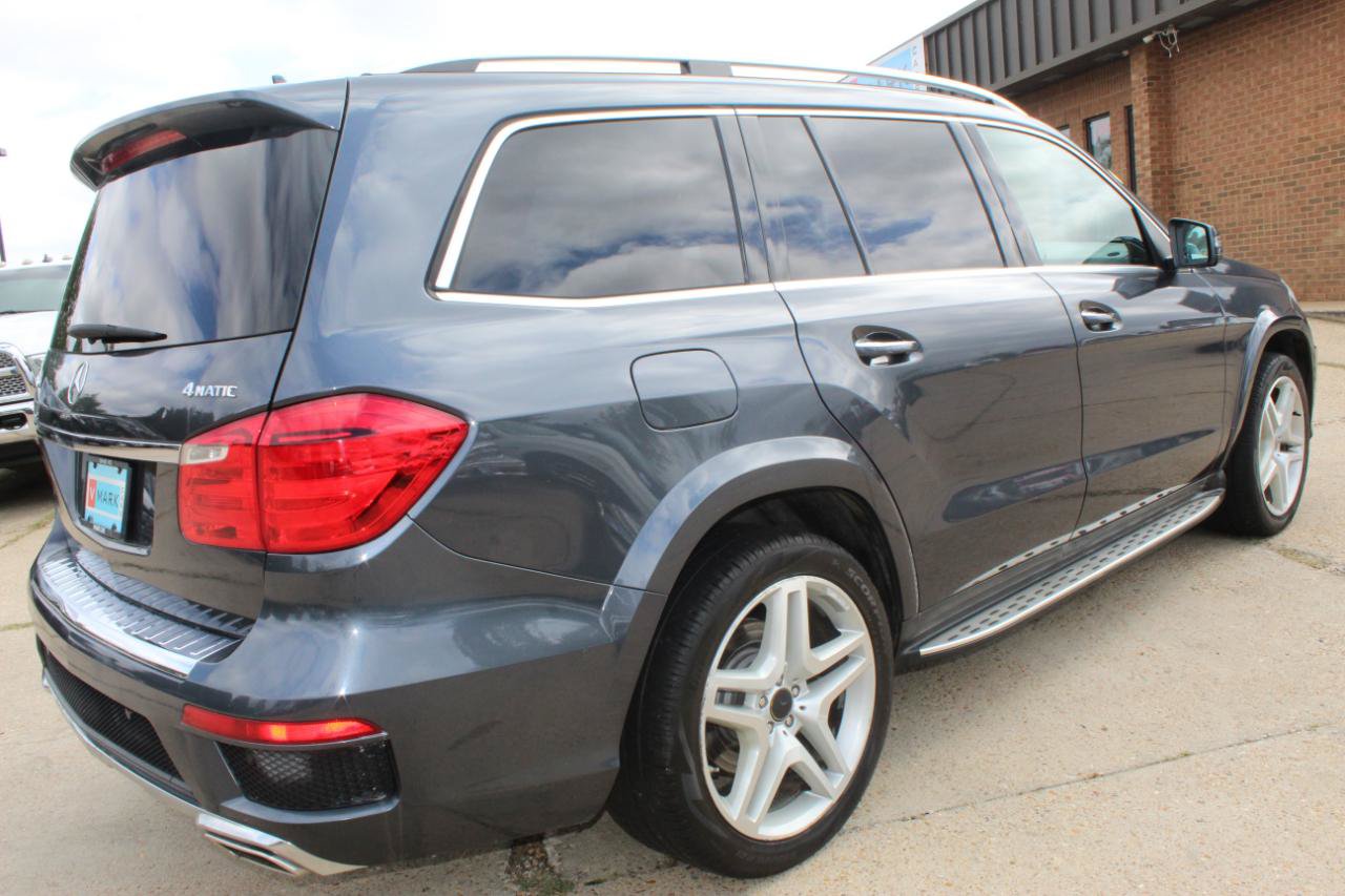Used 2014 Mercedes-Benz GL 550 4MATIC image 9
