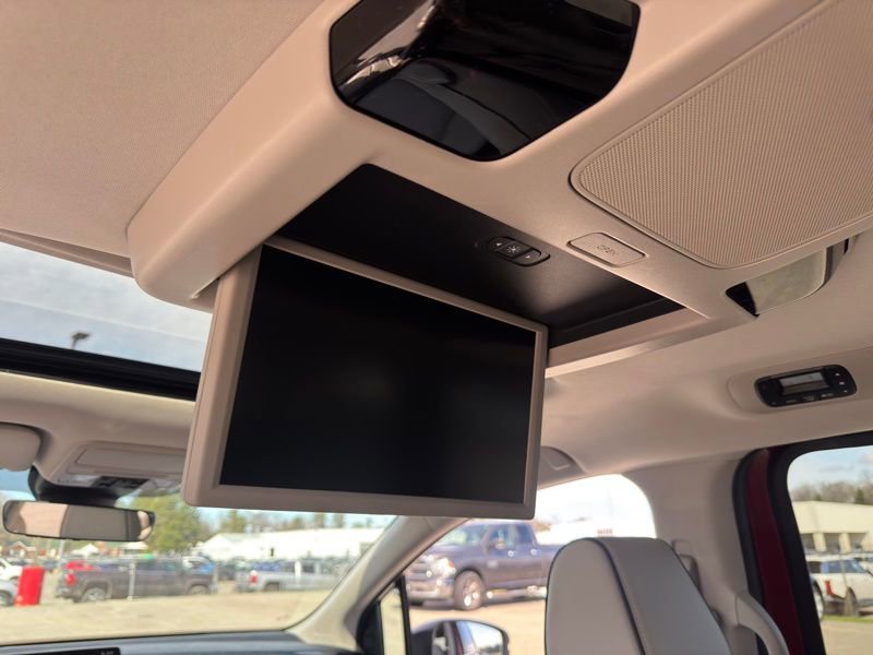 Used 2025 Honda Odyssey Touring image 36