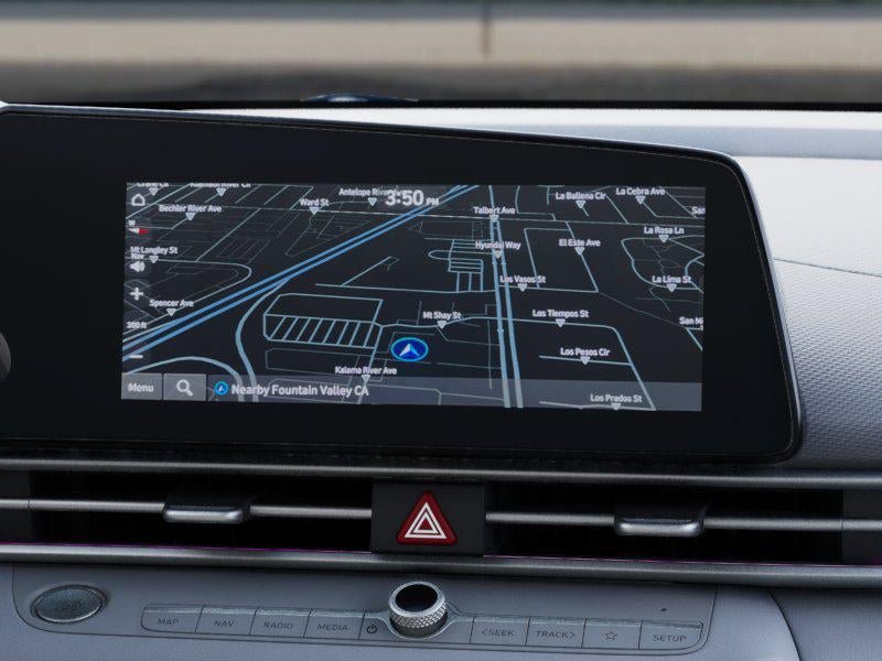 New 2025 Hyundai Elantra SEL FWD image 13