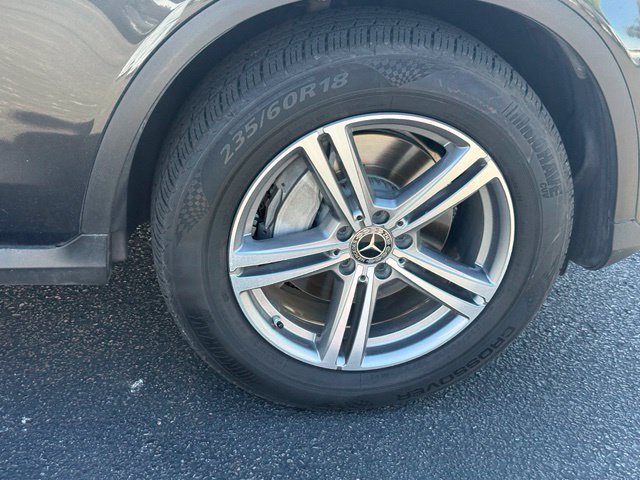 Used 2021 Mercedes-Benz GLC 300 4MATIC image 28