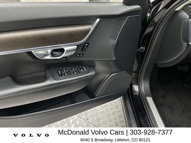 Used 2018 Volvo V90 T5 Cross Country w/ Convenience Package AWD/4WD image 13