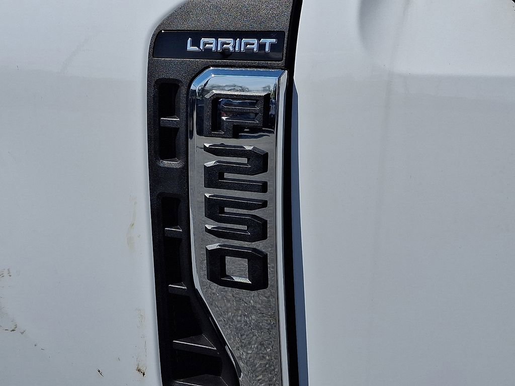 New 2026 Ford F250 Lariat image 13