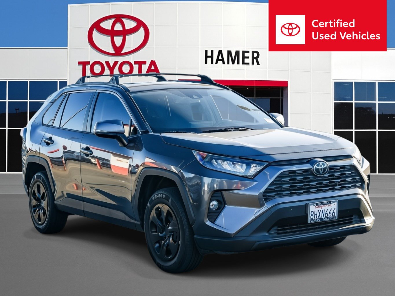 Used 2019 Toyota RAV4 LE w/ All Weather Liner Package FWD image 1