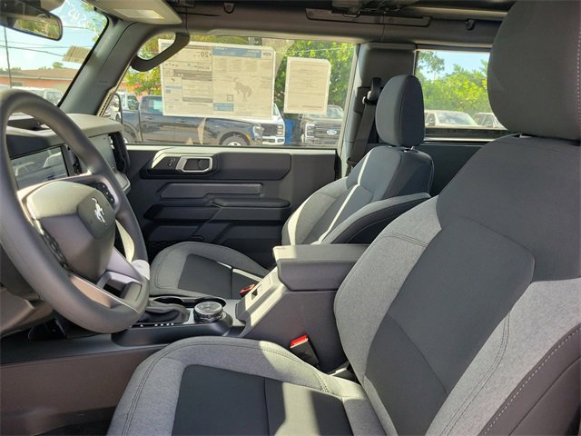 New 2026 Ford Bronco Base image 14