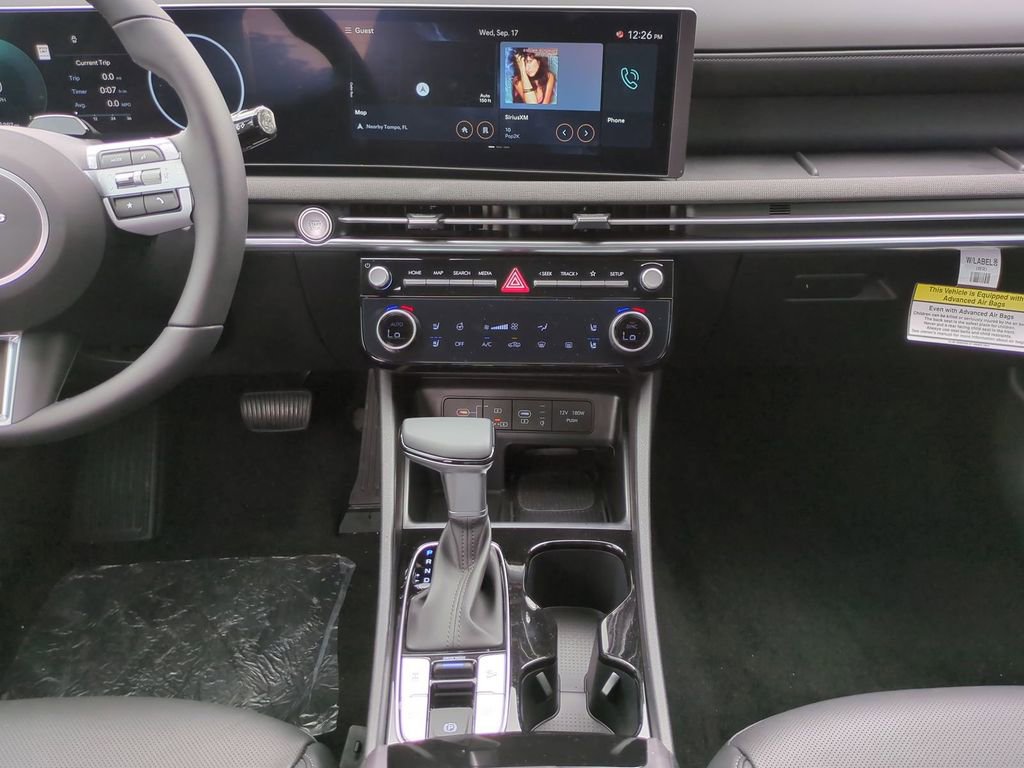 New 2025 Hyundai Santa Cruz Limited image 18