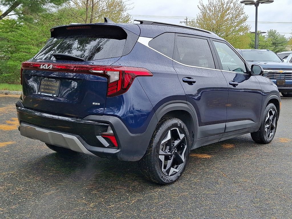 Used 2024 Kia Seltos EX AWD/4WD image 6