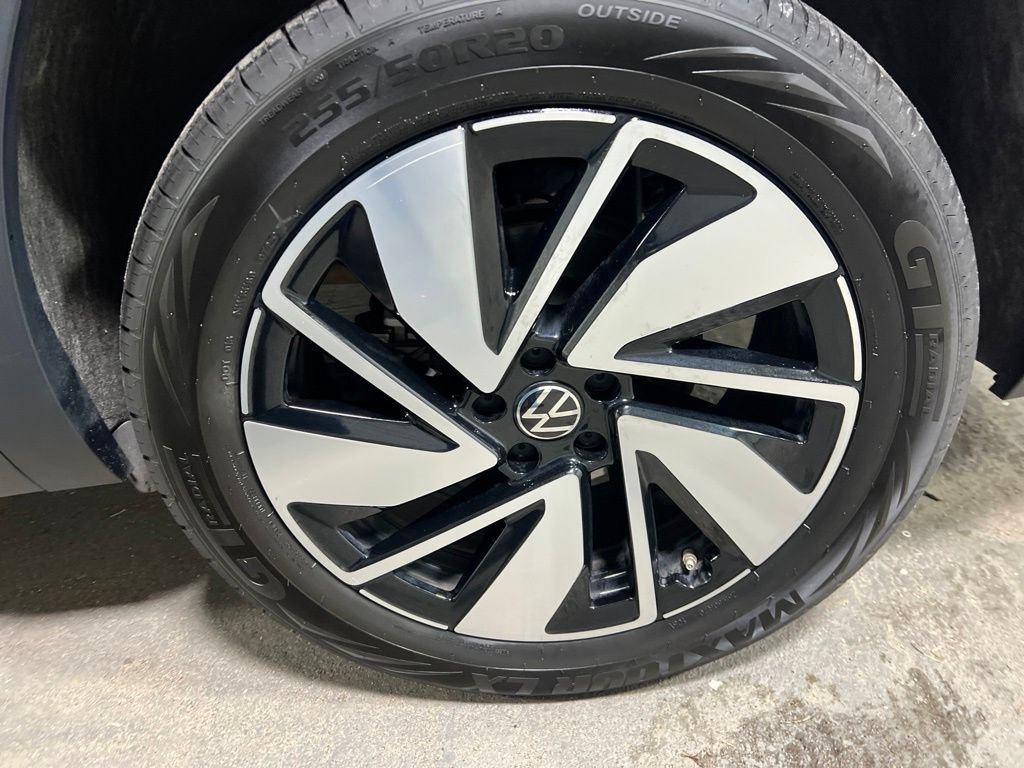 Used 2025 Volkswagen Atlas SE AWD/4WD image 39