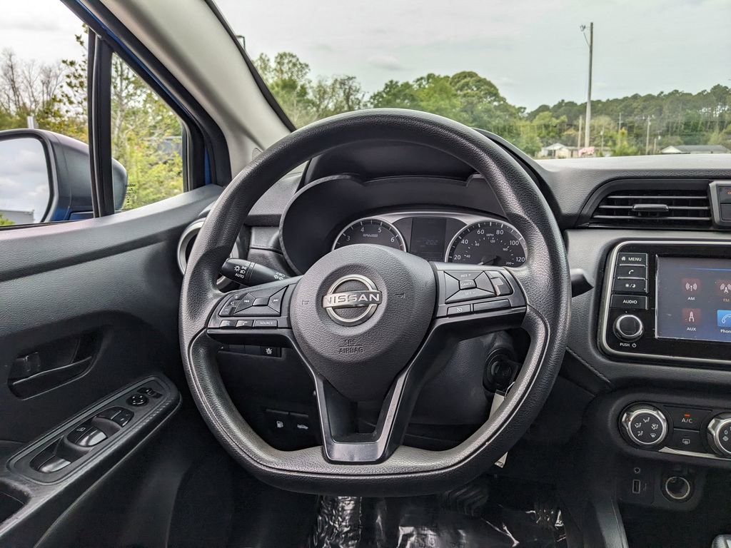 Used 2023 Nissan Versa S image 16