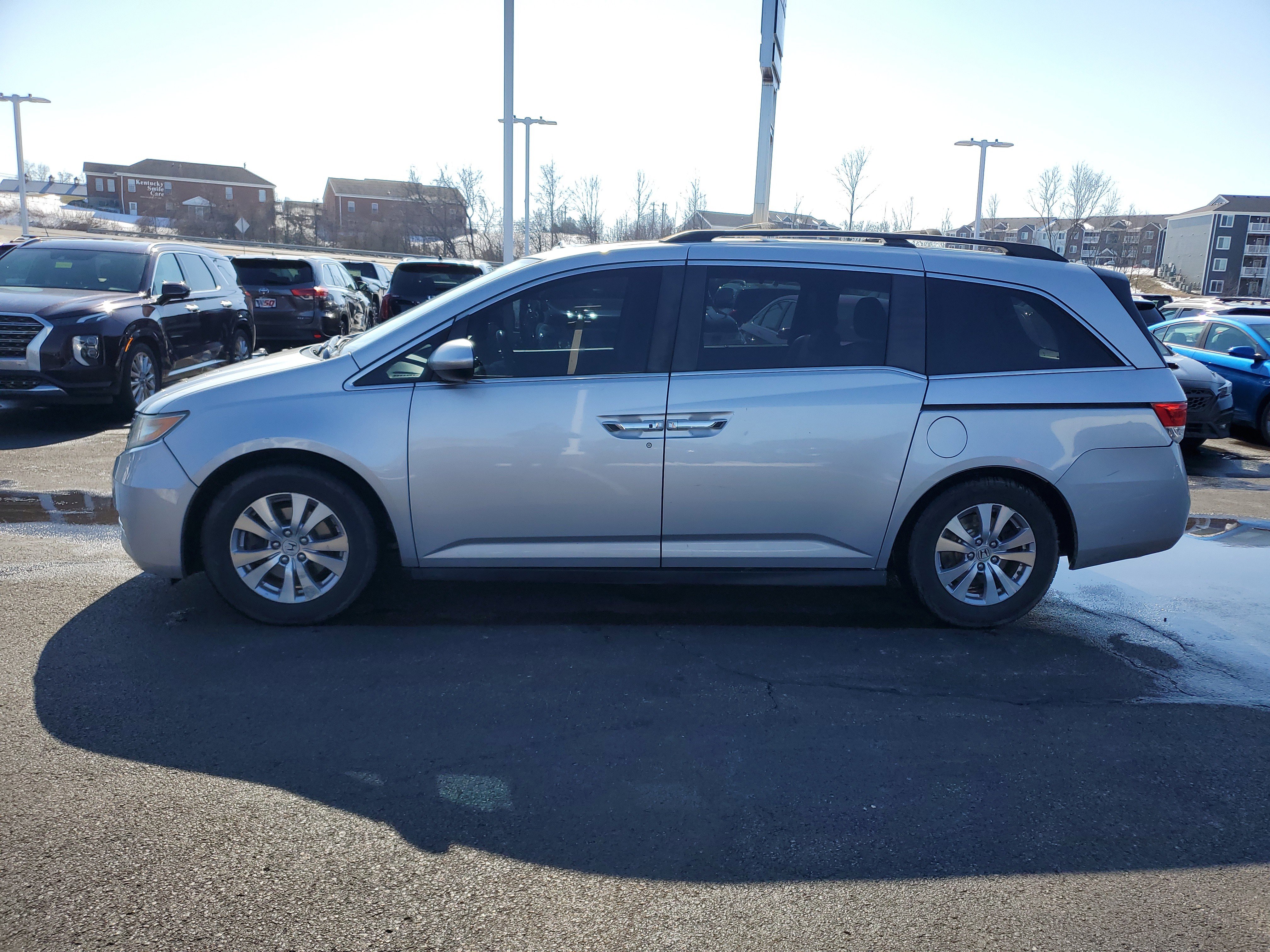 Used 2015 Honda Odyssey EX-L image 8