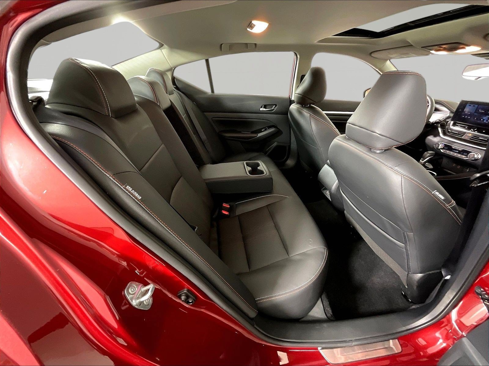 Certified 2025 Nissan Altima 2.5 SR w/ SR Premium Package FWD image 25