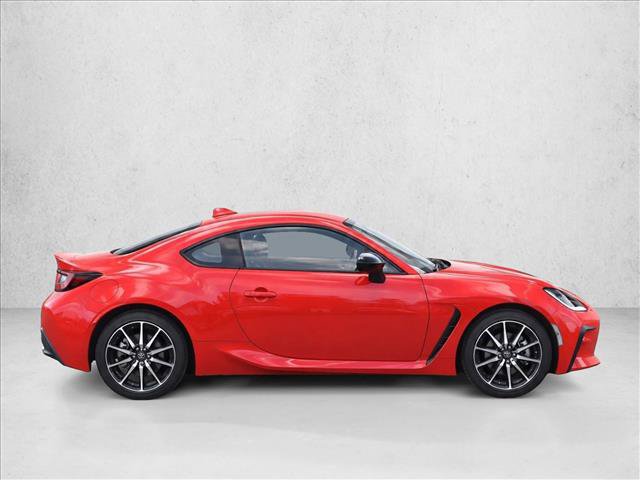 Used 2022 Toyota GR86 RWD image 8