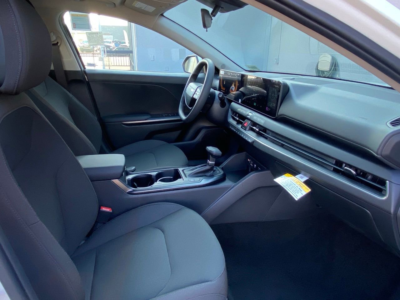 New 2026 Kia K4 LXS image 25